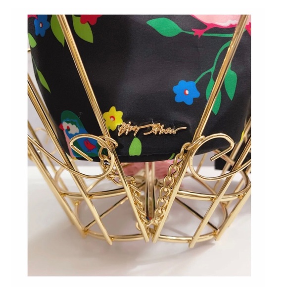 NWT Betsey Johnson 💋KITSCH BIRD IS THE WORD CAGE DANCER Drawstring Wristlet Bag - Picture 7 of 11